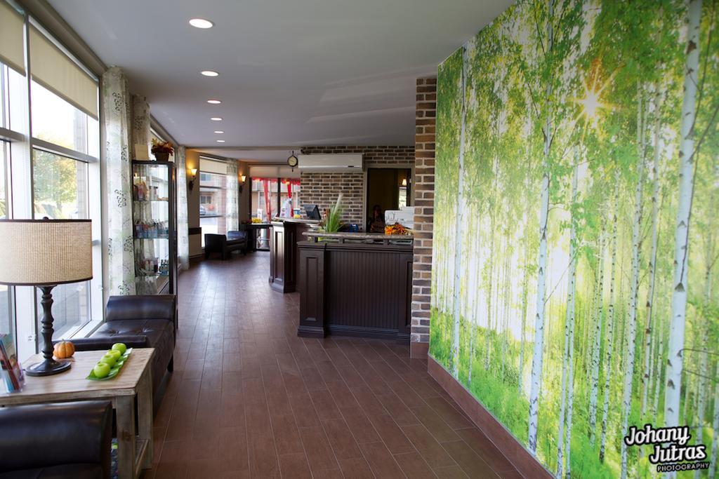 Hotel-Motel Drummond Drummondville Bagian luar foto